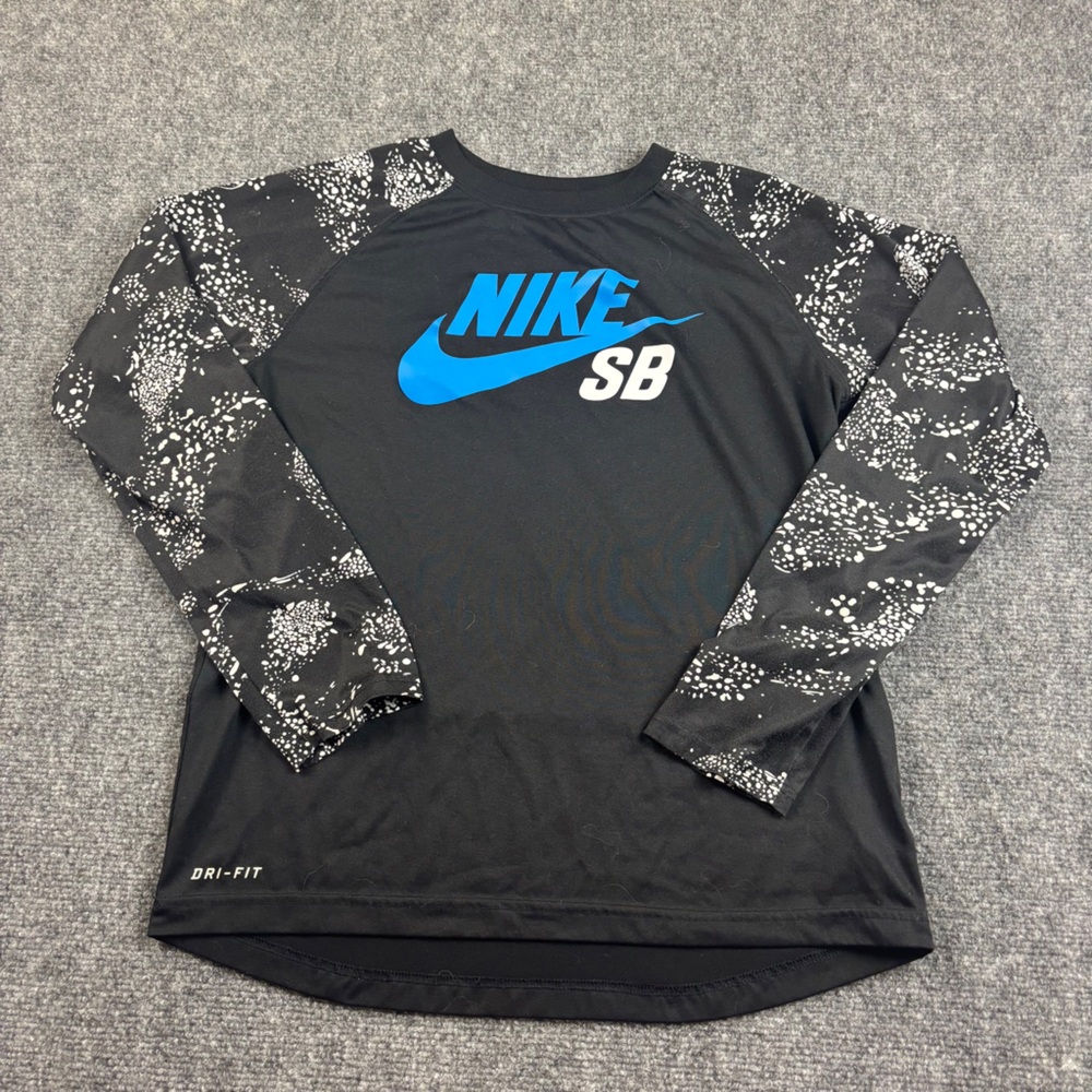 NIKE Boys Nike Skateboarding Long Sleeve Logo Shirt Black/White size: XL 13-15 Y